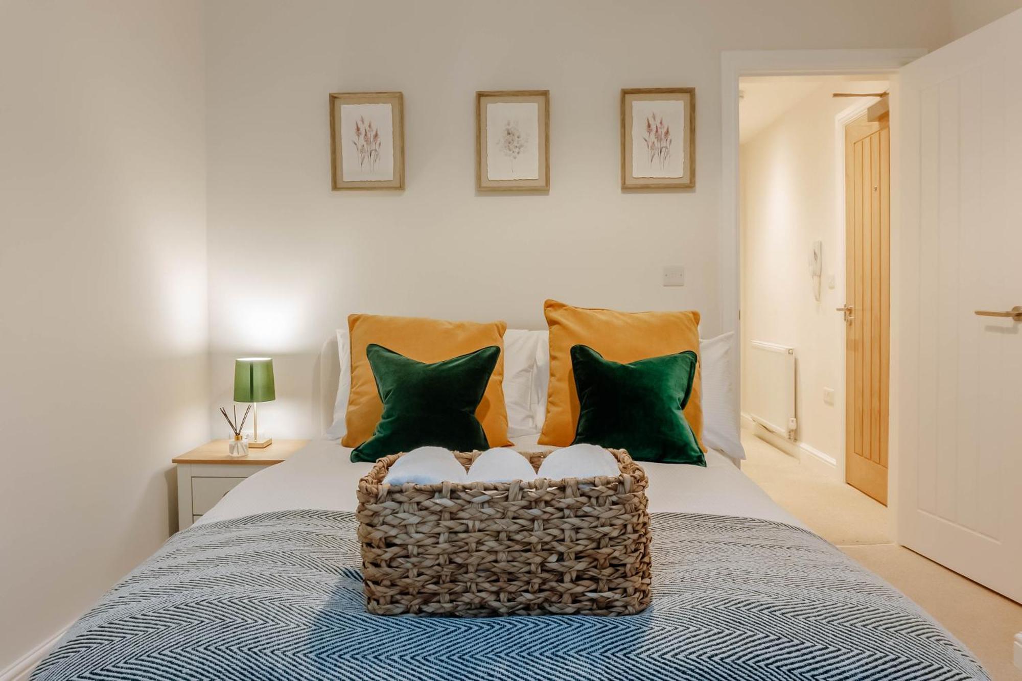 Mayfield - Central Harrogate Apartment - Ground Floor מראה חיצוני תמונה